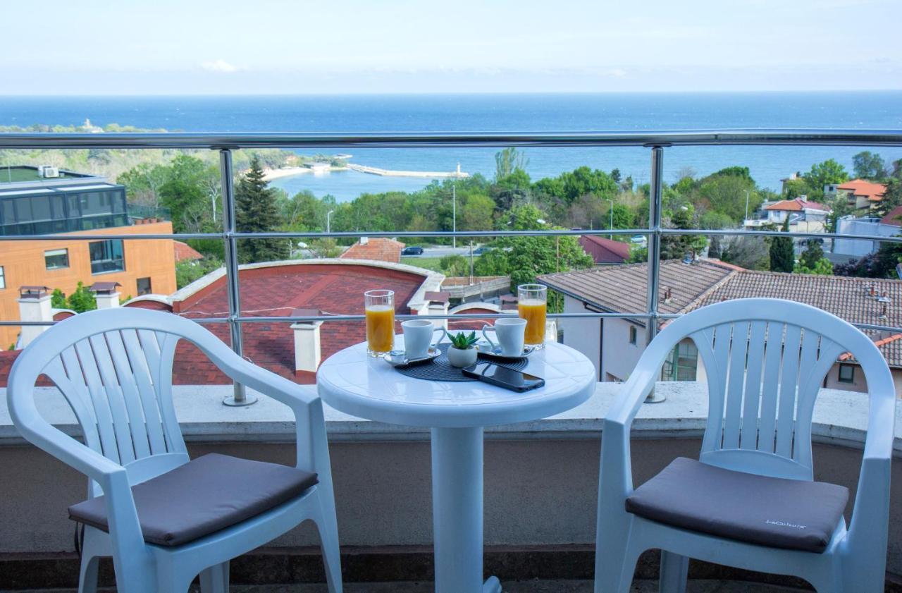 Black Sea Narcissus - Quiet Studio With Amazing Sea View Varna Exterior photo