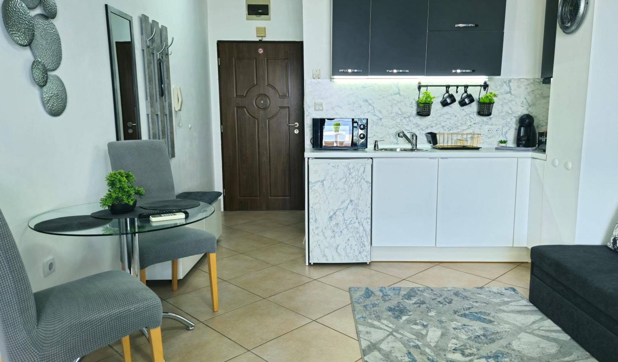 Black Sea Narcissus - Quiet Studio With Amazing Sea View Varna Exterior photo