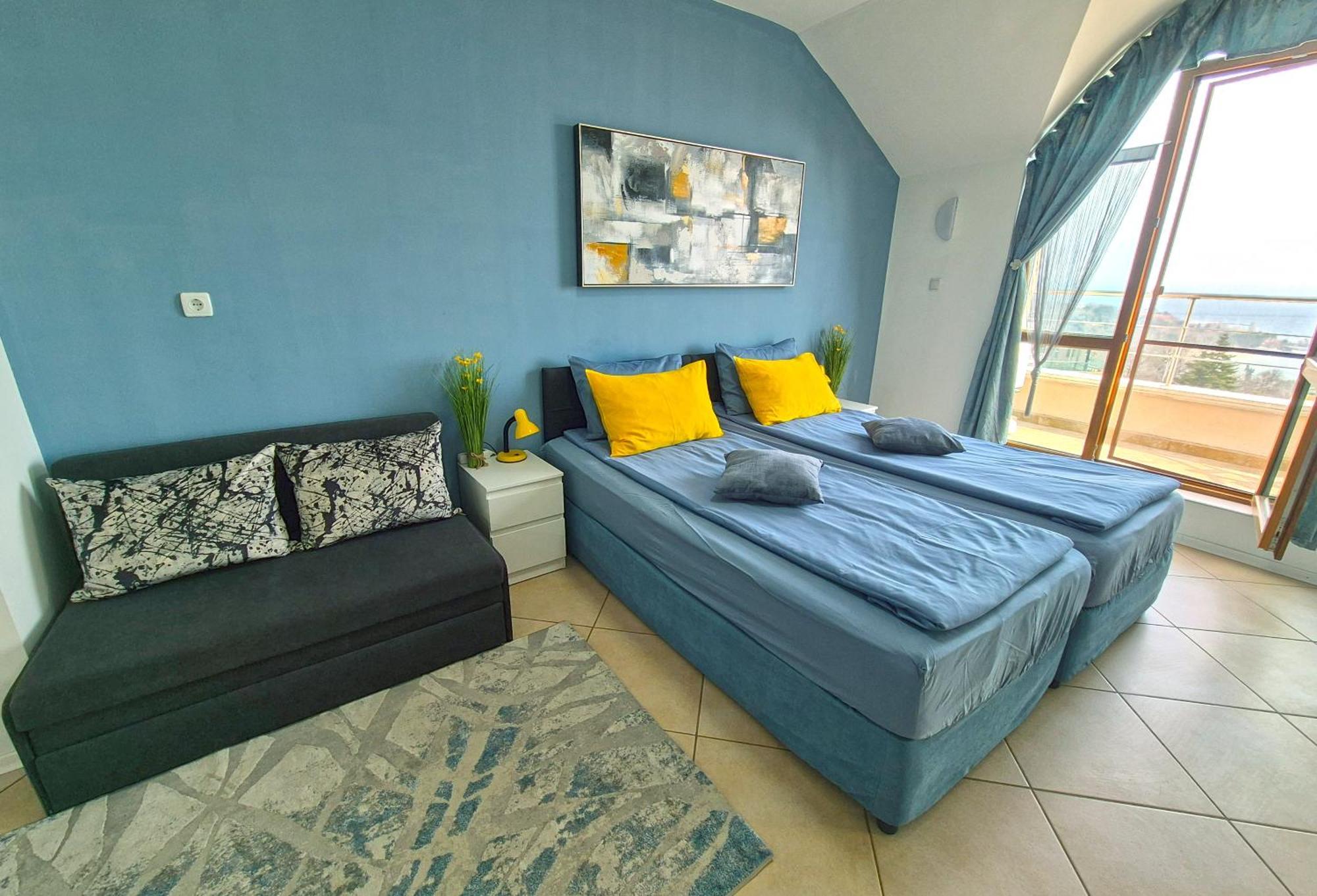 Black Sea Narcissus - Quiet Studio With Amazing Sea View Varna Exterior photo
