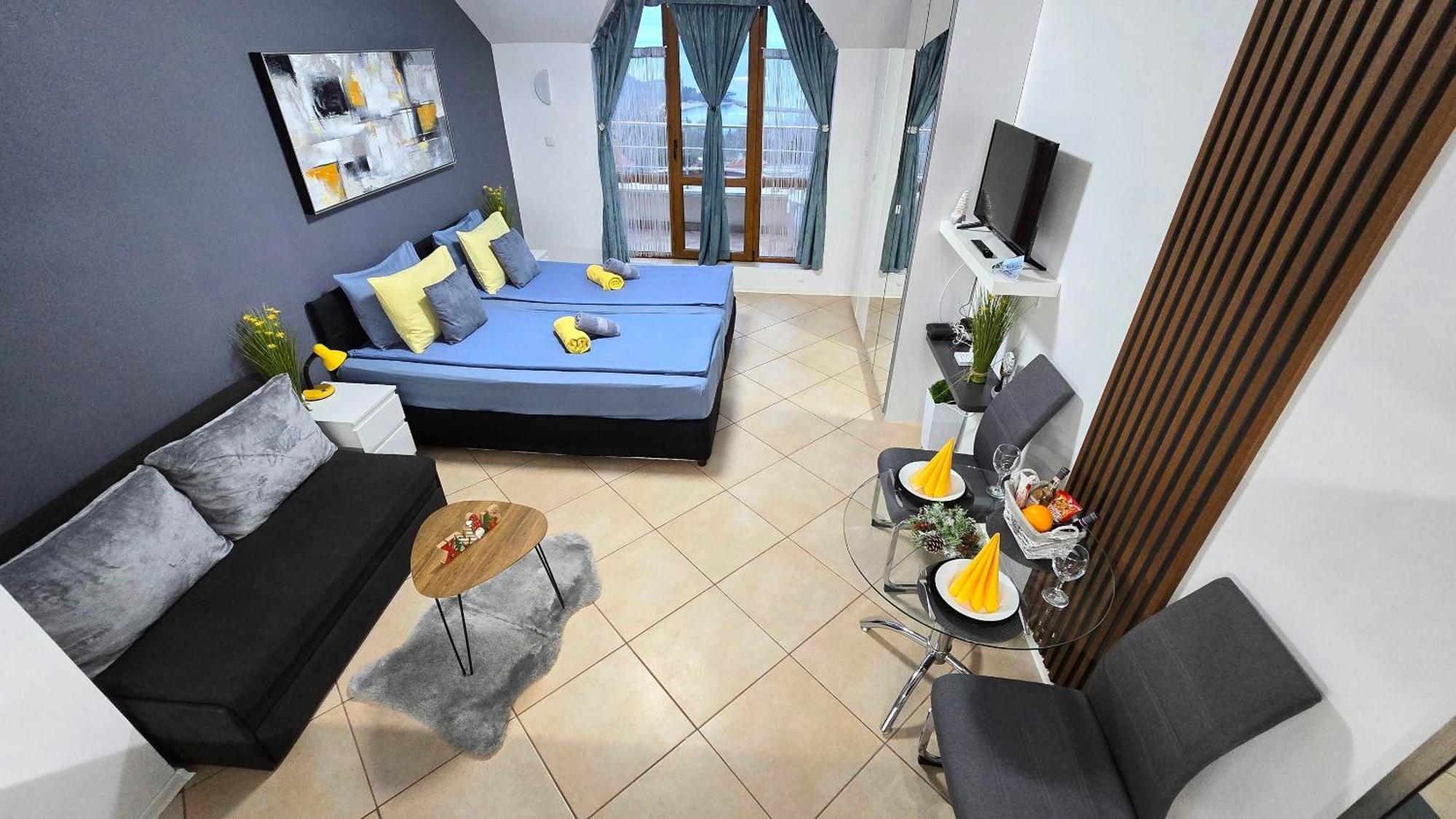 Black Sea Narcissus - Quiet Studio With Amazing Sea View Varna Exterior photo