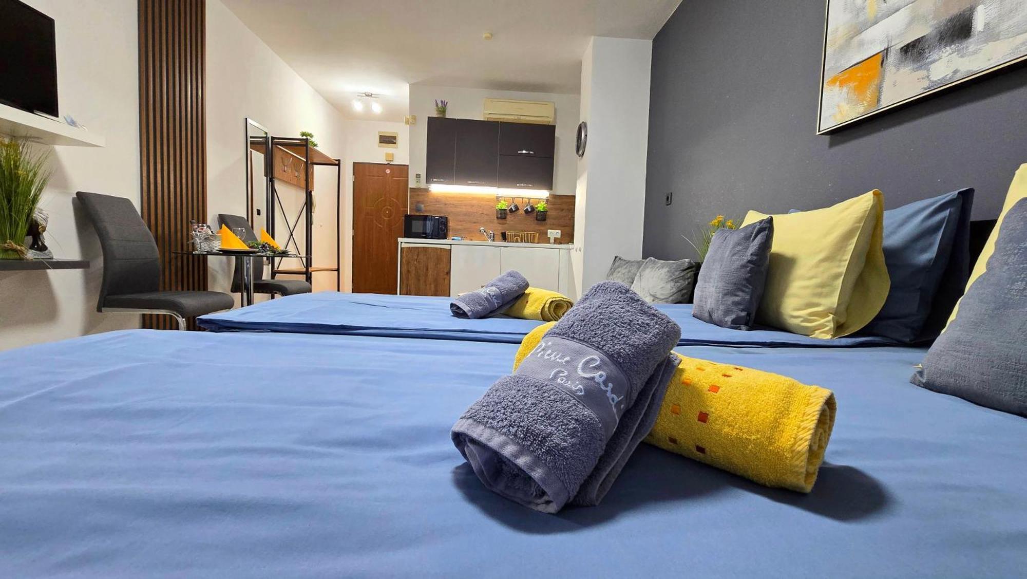 Black Sea Narcissus - Quiet Studio With Amazing Sea View Varna Exterior photo
